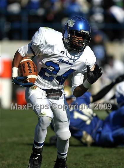 Thumbnail 3 in Aberdeen vs. Tylertown (MHSAA Class 3A Final) photogallery.