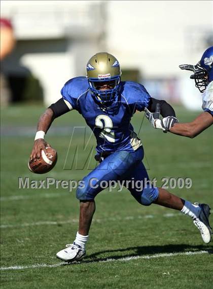 Thumbnail 1 in Aberdeen vs. Tylertown (MHSAA Class 3A Final) photogallery.