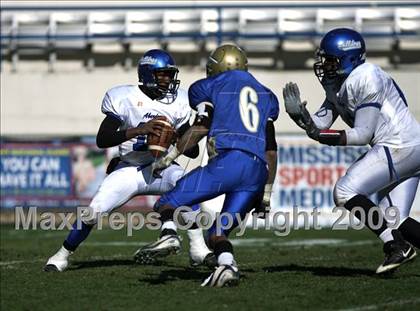 Thumbnail 3 in Aberdeen vs. Tylertown (MHSAA Class 3A Final) photogallery.