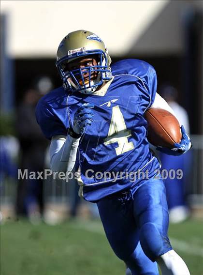 Thumbnail 3 in Aberdeen vs. Tylertown (MHSAA Class 3A Final) photogallery.