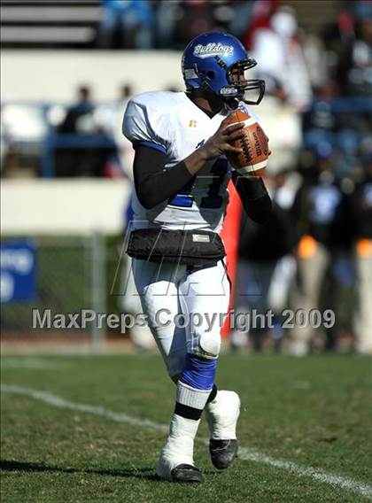 Thumbnail 1 in Aberdeen vs. Tylertown (MHSAA Class 3A Final) photogallery.