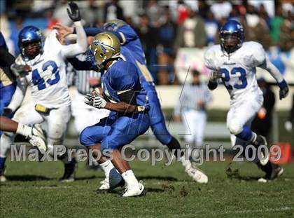 Thumbnail 2 in Aberdeen vs. Tylertown (MHSAA Class 3A Final) photogallery.