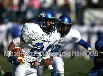 Thumbnail 3 in Aberdeen vs. Tylertown (MHSAA Class 3A Final) photogallery.