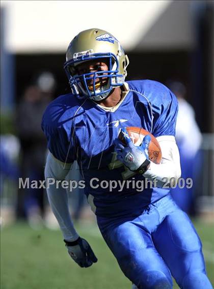 Thumbnail 1 in Aberdeen vs. Tylertown (MHSAA Class 3A Final) photogallery.