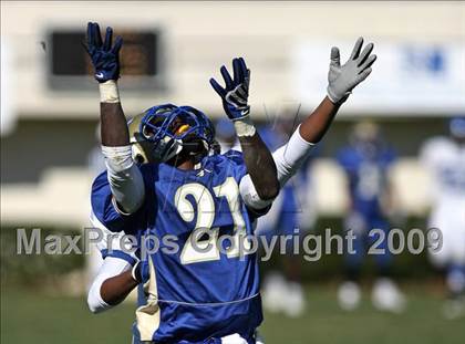 Thumbnail 3 in Aberdeen vs. Tylertown (MHSAA Class 3A Final) photogallery.