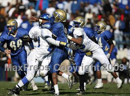 Thumbnail 1 in Aberdeen vs. Tylertown (MHSAA Class 3A Final) photogallery.