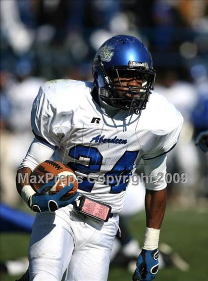 Thumbnail 1 in Aberdeen vs. Tylertown (MHSAA Class 3A Final) photogallery.