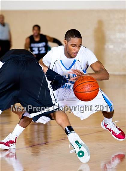 Thumbnail 1 in Skyline vs. Berkner photogallery.