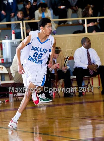 Thumbnail 2 in Skyline vs. Berkner photogallery.