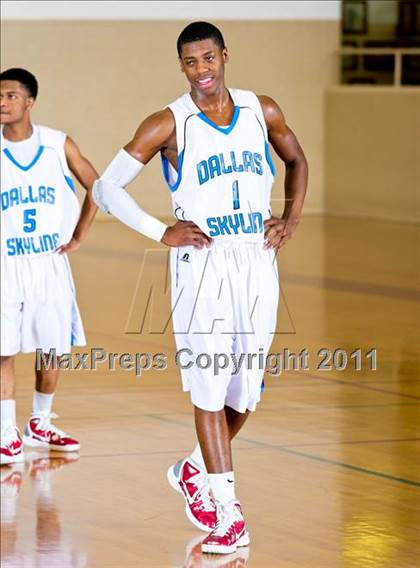 Thumbnail 3 in Skyline vs. Berkner photogallery.