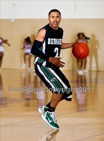 Thumbnail 2 in Skyline vs. Berkner photogallery.