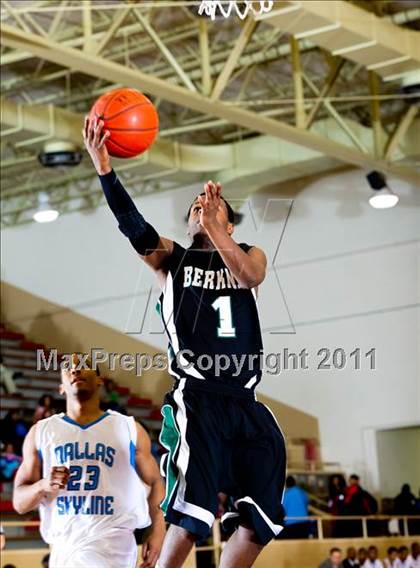 Thumbnail 2 in Skyline vs. Berkner photogallery.