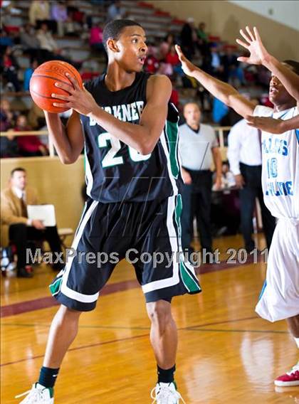 Thumbnail 2 in Skyline vs. Berkner photogallery.