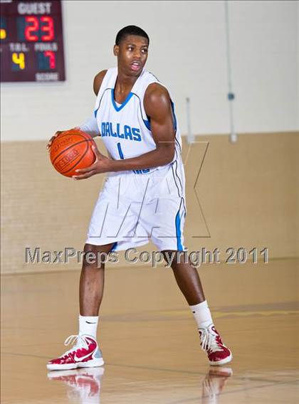 Thumbnail 2 in Skyline vs. Berkner photogallery.