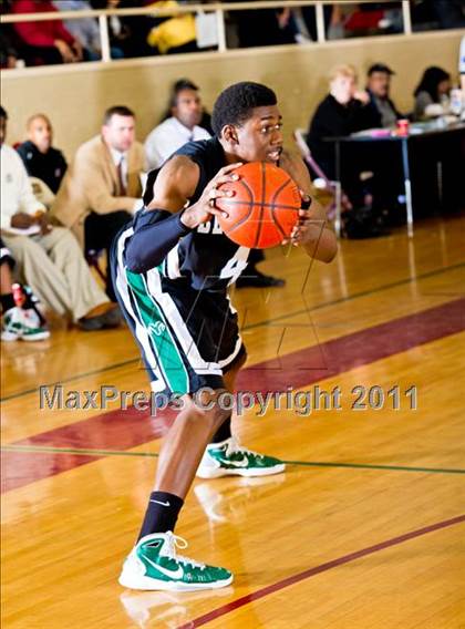 Thumbnail 2 in Skyline vs. Berkner photogallery.