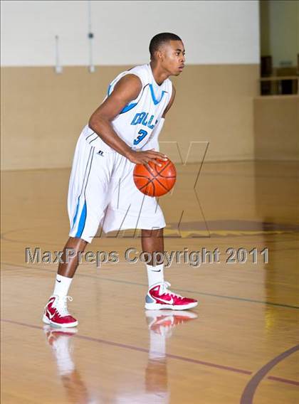 Thumbnail 2 in Skyline vs. Berkner photogallery.