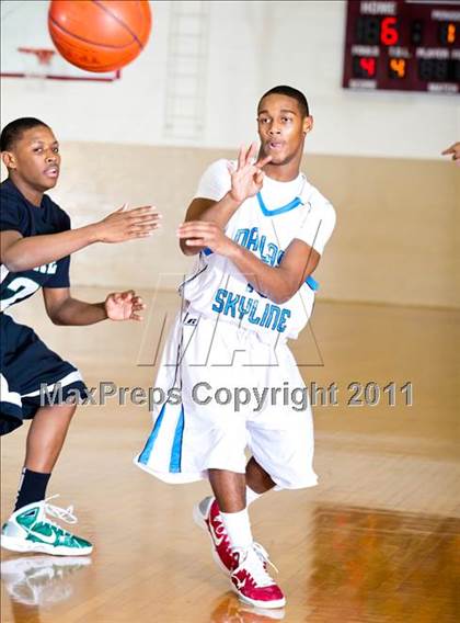 Thumbnail 2 in Skyline vs. Berkner photogallery.