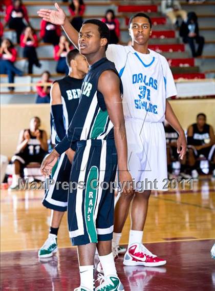 Thumbnail 2 in Skyline vs. Berkner photogallery.