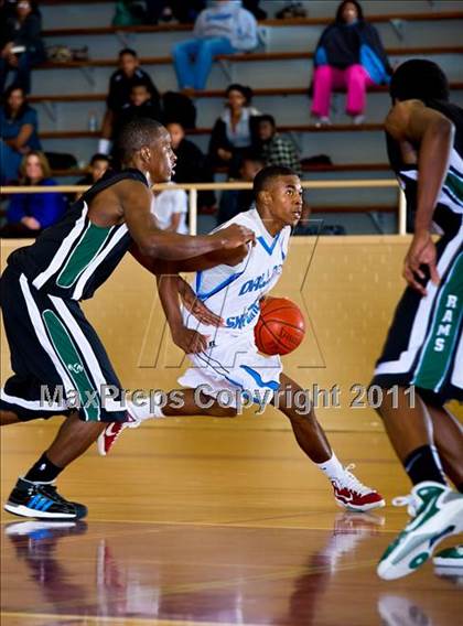 Thumbnail 1 in Skyline vs. Berkner photogallery.
