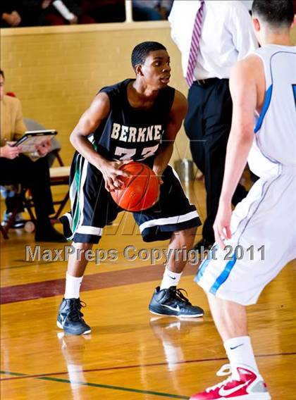 Thumbnail 2 in Skyline vs. Berkner photogallery.