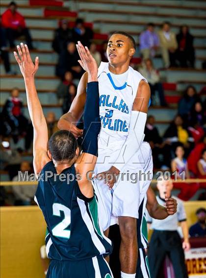 Thumbnail 3 in Skyline vs. Berkner photogallery.