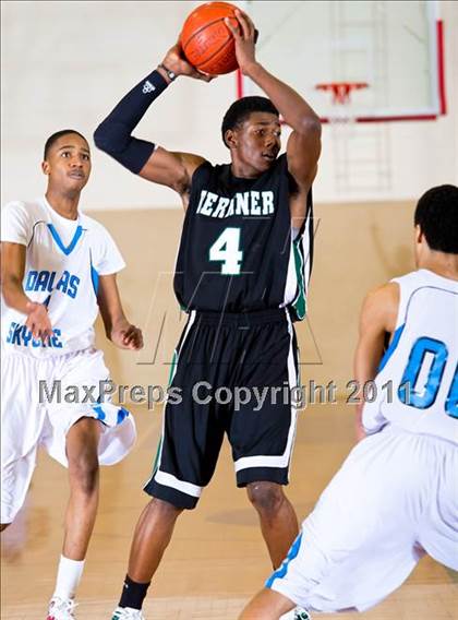 Thumbnail 1 in Skyline vs. Berkner photogallery.