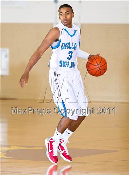 Thumbnail 3 in Skyline vs. Berkner photogallery.