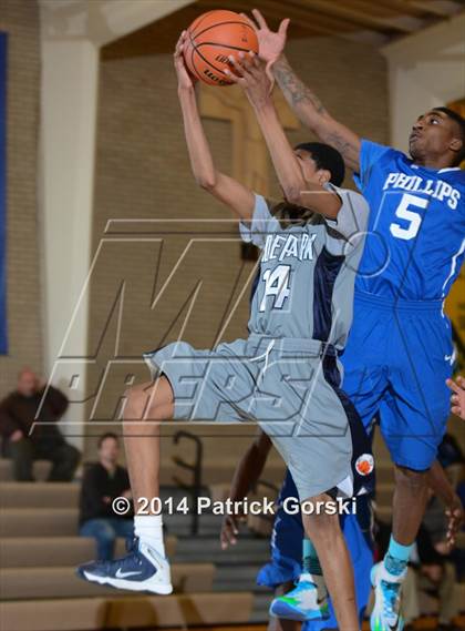 Thumbnail 1 in Phillips vs. Hyde Park (Saint Patrick Tournament) photogallery.