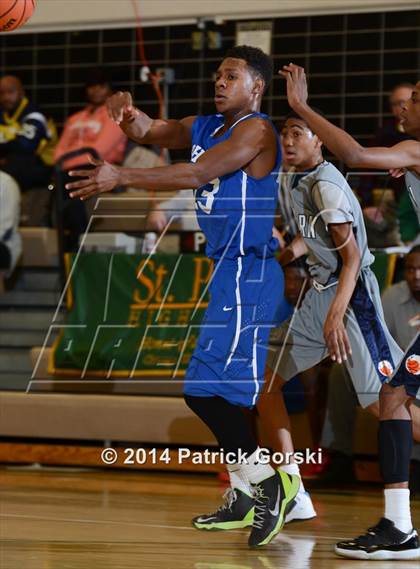 Thumbnail 1 in Phillips vs. Hyde Park (Saint Patrick Tournament) photogallery.