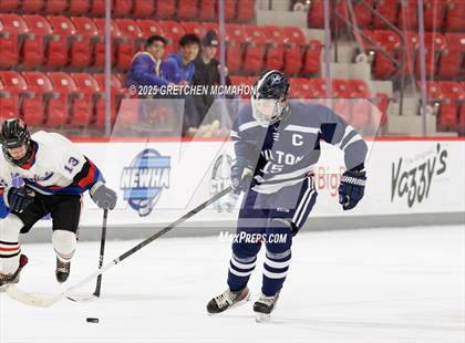 Thumbnail 3 in Wilton @ Warde/Ludlowe photogallery.