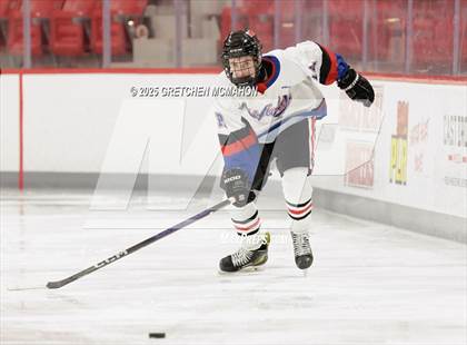 Thumbnail 3 in Wilton @ Warde/Ludlowe photogallery.