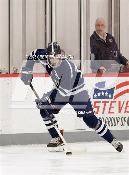 Thumbnail 1 in Wilton @ Warde/Ludlowe photogallery.