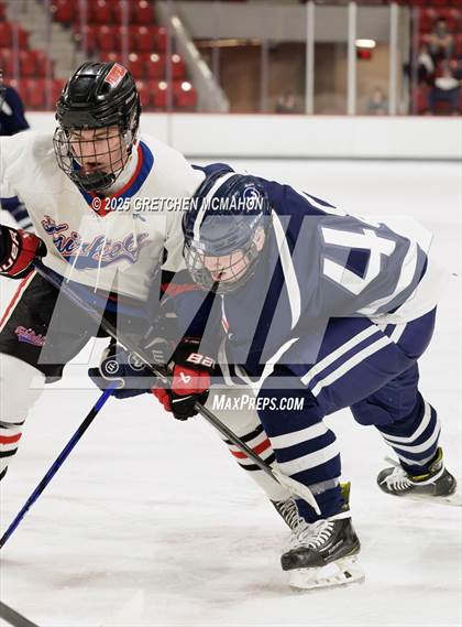Thumbnail 3 in Wilton @ Warde/Ludlowe photogallery.