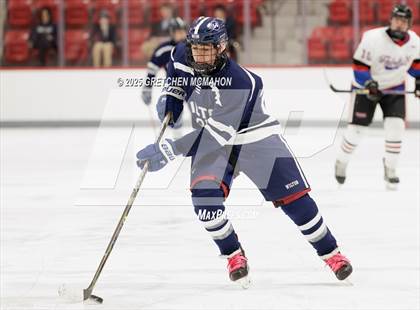 Thumbnail 1 in Wilton @ Warde/Ludlowe photogallery.