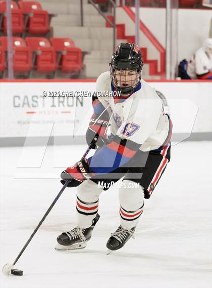 Thumbnail 2 in Wilton @ Warde/Ludlowe photogallery.