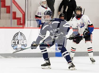 Thumbnail 3 in Wilton @ Warde/Ludlowe photogallery.