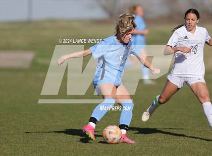 Thumbnail 1 in Pomona @ Ralston Valley photogallery.
