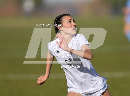 Thumbnail 1 in Pomona @ Ralston Valley photogallery.