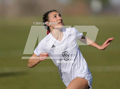 Thumbnail 1 in Pomona @ Ralston Valley photogallery.