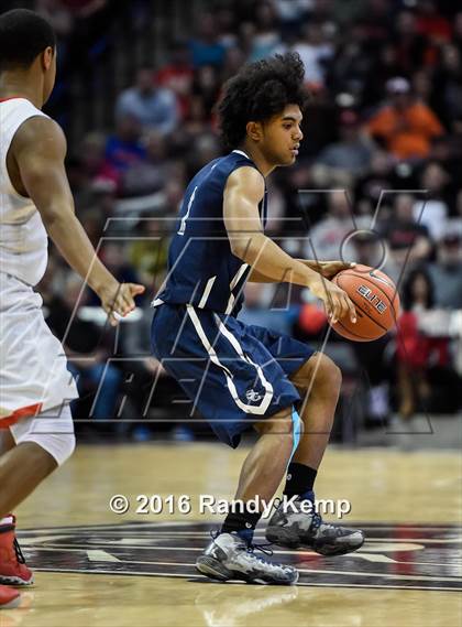 Thumbnail 2 in Oak Hill vs. Sierra Canyon (Bass Pro Tournament of Champions) photogallery.