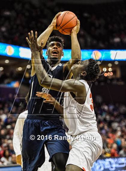 Thumbnail 2 in Oak Hill vs. Sierra Canyon (Bass Pro Tournament of Champions) photogallery.