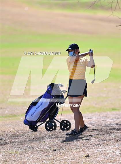 Thumbnail 2 in Cy Park Invitational photogallery.