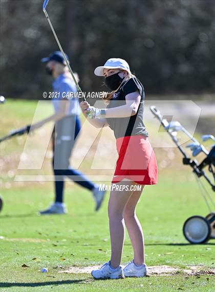 Thumbnail 2 in Cy Park Invitational photogallery.