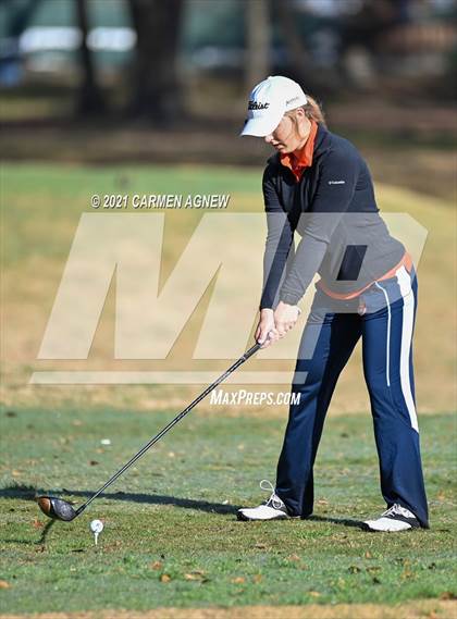 Thumbnail 2 in Cy Park Invitational photogallery.