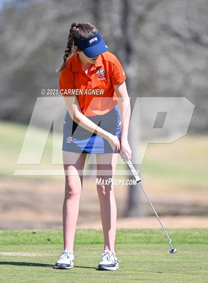 Thumbnail 3 in Cy Park Invitational photogallery.