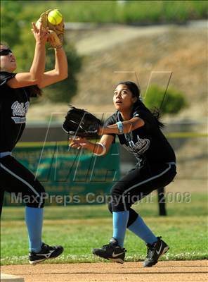 Thumbnail 3 in Villa Park @ Brea Olinda photogallery.