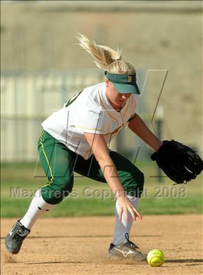 Thumbnail 1 in Villa Park @ Brea Olinda photogallery.