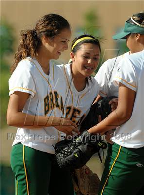 Thumbnail 2 in Villa Park @ Brea Olinda photogallery.