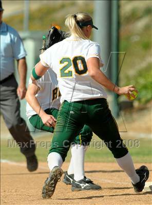 Thumbnail 1 in Villa Park @ Brea Olinda photogallery.