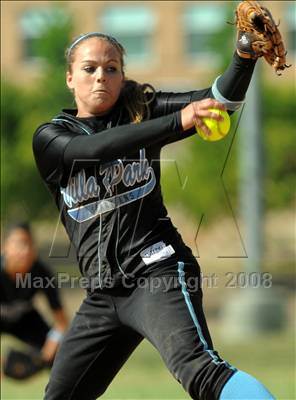 Thumbnail 1 in Villa Park @ Brea Olinda photogallery.